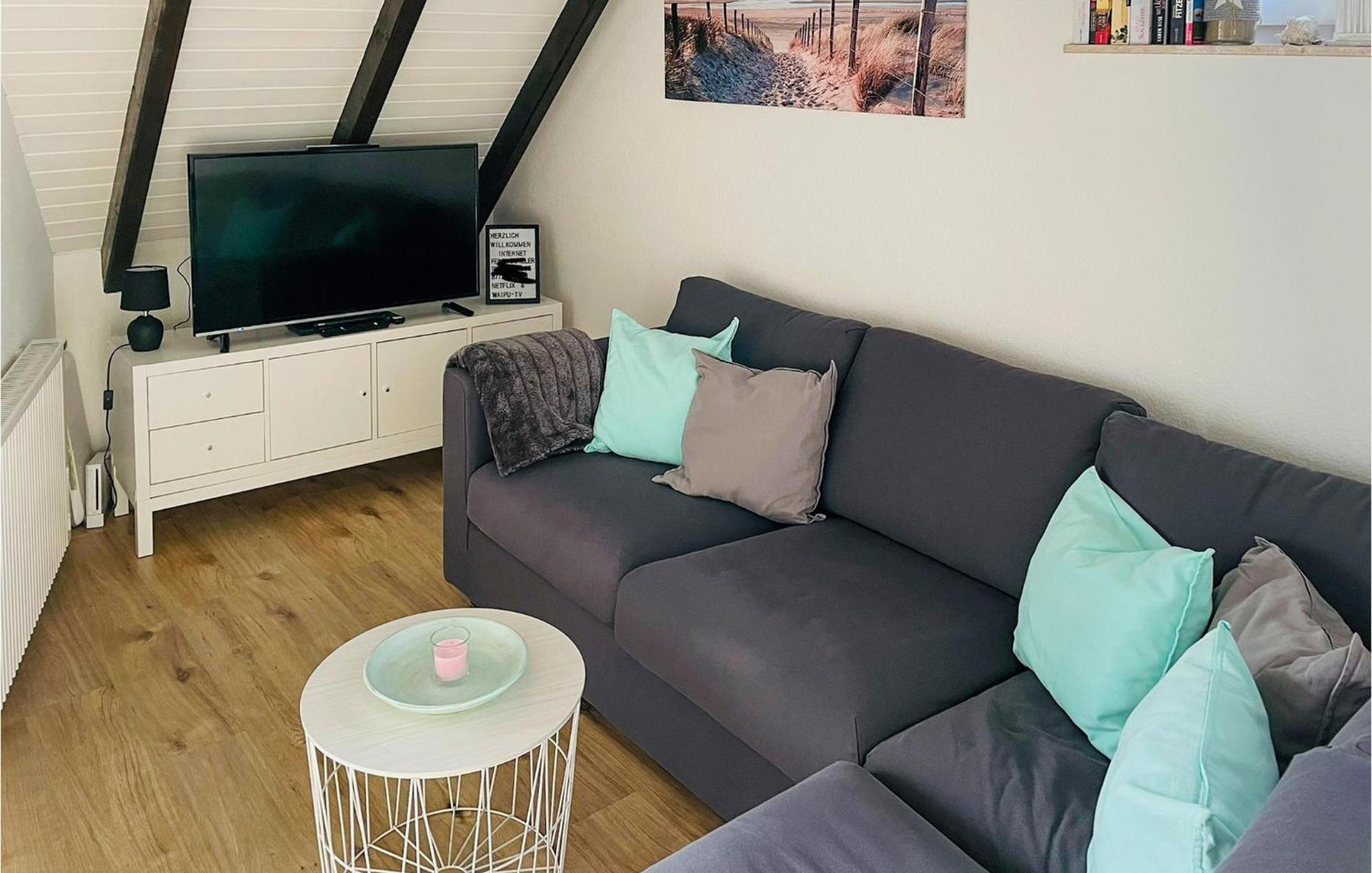 Cozy Apartment In Friedrichskoog With Kitchen エクステリア 写真